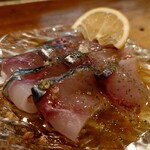 スタンドひがし - アジのカルパッチョ