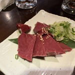 炭火焼肉 肉刺し にく式 - ハツ刺し