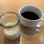 函館国際ホテル - プリンとコーヒー