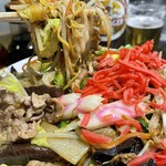中華料理 末広 - 五目焼きそば (麺リフト)