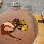 青山ブションアミュゼ - メインの鴨、美味でした