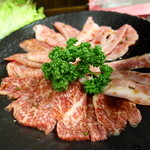 上ロース・上カルビ・上バラ（1620円・1620円・1510円）