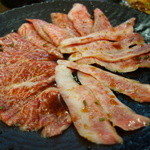 上ロース・上カルビ・上バラ（1620円・1620円・1510円）