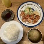 キッチン丸山 - とり天
            1,000円
