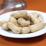 中華居酒屋 上海ママ料理 - 落花生ピーナッツ