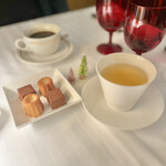 デュ・ヴァン・ハッシシ - 