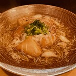 季節料理 よし野 - 海老芋カニあんかけ