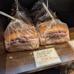 ベーカリー＆カフェ PENNY LANE - 