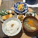 食堂ヒトト - 