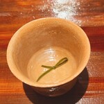 炎水 - 懐石の温石の通り、胃を優しく温めてくれました。グルタミン酸が胃に優しく染み込みます。