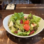 モキチ クラフト ビア - サラダ