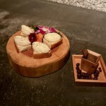 タビ式 - 幸せのマスカルポーネのハチミツがけ
