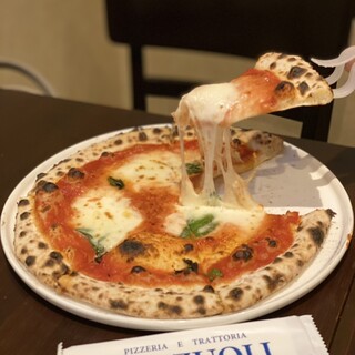 ポッツォーリ_1