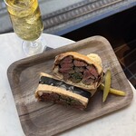 STABLER - 料理写真:下北沢ミートサンド（ダブル・1950円）