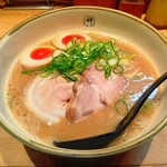麺や輝 - 料理写真:ラーメン＋LINEクーポン味玉