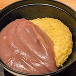 紀の善 神楽坂 - きびは柔らかめで餡とよく絡む