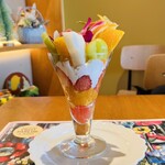 水信フルーツパーラーラボ - ミックスパフェ