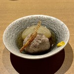 TOMO BANYA - ▪️おでん
            ・飲めるつみれ