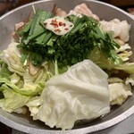 博多もつ鍋やまや - 