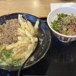 鳴門うどん - 料理写真: