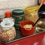 高松家 - 左下はフライドオニオン？