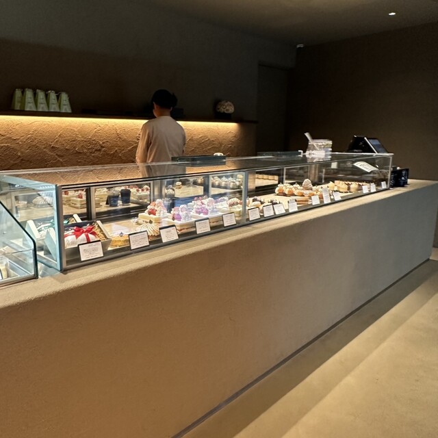 パティスリー オー フィル ドゥ ジュール （Pâtisserie au fil du jour