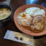 ハンバーグレストラン ベル - ①と②