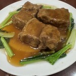 台湾料理 光春 - 溶ける角煮です。どうやって作るのかなー。