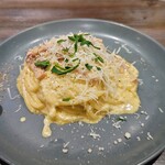 創作イタリアン Gemelli - 黒胡椒を利かせたカルボナーラ スパゲッティーニ