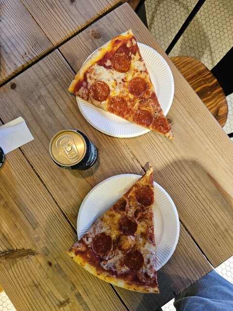 PIZZA STAND NY OKINAWA - Chatan Town/Pizza | Tabelog