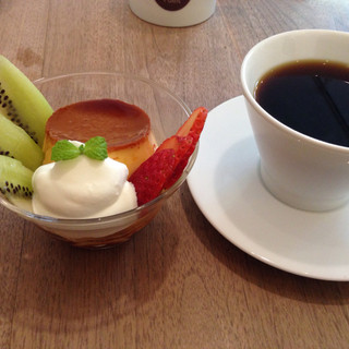 高円寺らしいカフェ By ひざげり カフェ クロスポイント Cafe Cross Point 高円寺 カフェ 食べログ 高円寺らしいカフェ By ひざげり カフェ クロスポイント Cafe Cross Point 高円寺 カフェ 食べログ
