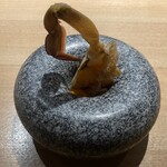 KHAO - 美味しすぎて無言になります