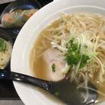 ラッキーフォー 海浜幕張店