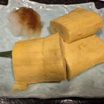 つる亀庵 - だし巻き玉子（一個食べた）