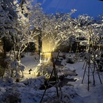 湯どの庵 - 中庭