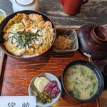 侘助 - 地鶏親子丼¥1,800