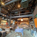 侘助 - 店内