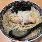 北千住煮干中華蕎麦 かれん - 料理写真:【期間限定】背脂秋刀魚そば
