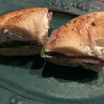 Mr.Bake&Mrs.Grape - クリチ生ハムベーグル