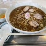 永福町 大勝軒 - 中華麺(生玉子付)