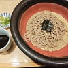 そば処 とんぼ - 料理写真:ざるそば。何故か器が濡れていた