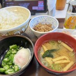 すき家 - 料理写真: