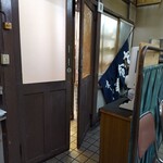 お食事処 美登里 - 風動ドア