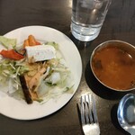 カーン・ケバブ・ビリヤニ - 先に配膳されるセット