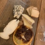 ワイン&デリ ノイエアルテ - 