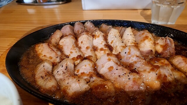 ひこま豚食堂＆精肉店 Boodeli - 札幌市清田区その他/とんかつ | 食べログ
