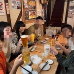 餃子の勝 - スゴイ目力のお母さん（笑）