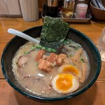 久留米らーめん　鐡釜 横須賀中央店 - 