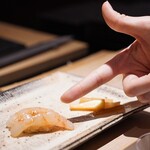 鮨 西崎 - 私の牡丹海老も笑