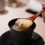 鮨 西崎 - 湯葉と蟹の茶碗蒸し